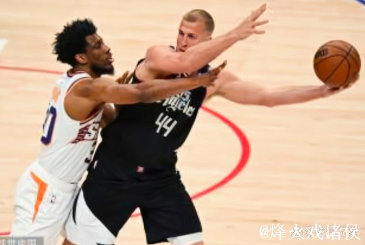 布克32分助太阳击败篮网送其5连败 活塞胜老鹰挺进前六
